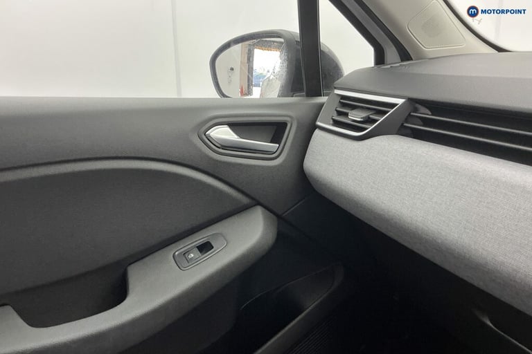 2024 Renault Clio 1.0 TCe 90 Evolution 5dr Hatchback Petrol Manual