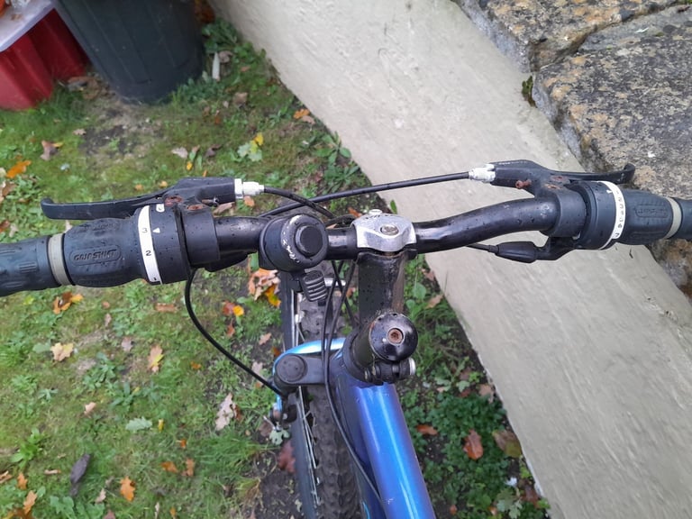 Apollo Mountain Bike