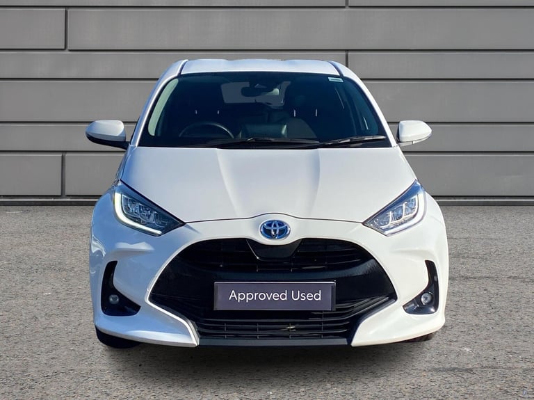 2023 Toyota Yaris 1.5 Hybrid Design 5dr CVT Hatchback Hybrid Automatic