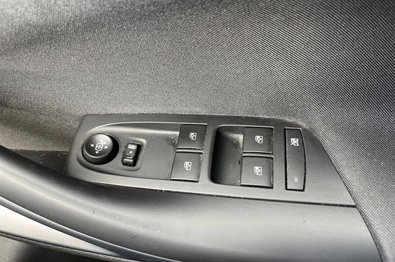 2015 Vauxhall Astra 1.4i Turbo Energy Hatchback 5dr Petrol Manual Euro 6 (125 ps) Hatchback Petro...
