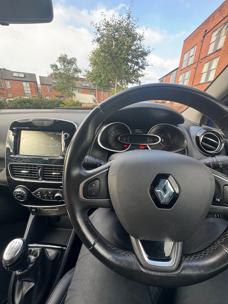 Renault, CLIO, Hatchback, 2019, Manual, 898 (cc), 5 doors