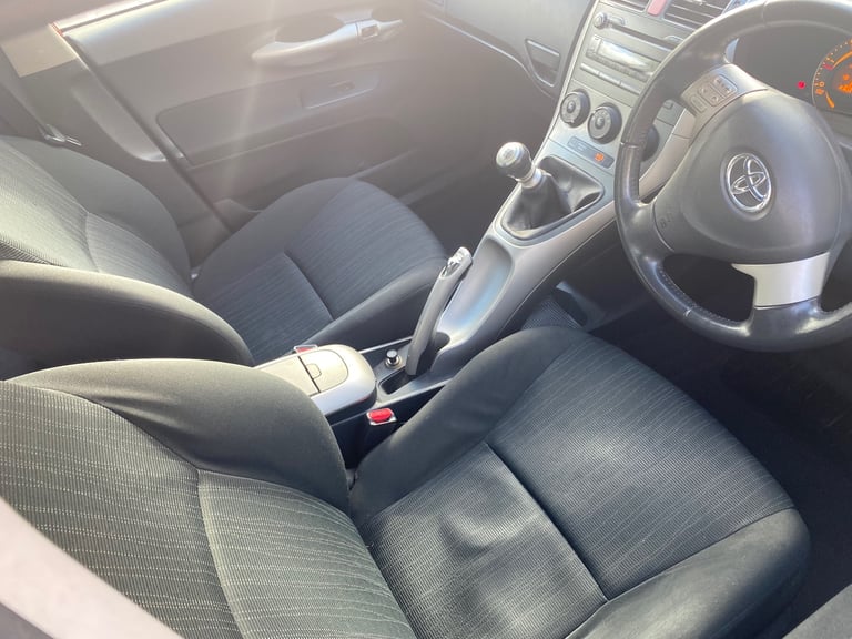 Toyota, AURIS, Hatchback, 2008, Manual, 1998 (cc), 5 doors