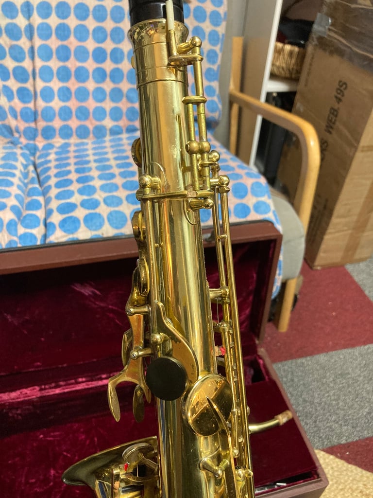 Tenor sax Mark VI copy, plays great !