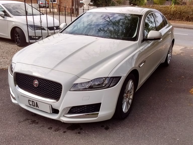 2017 Jaguar XF 2.0d [180] Prestige £35 TAX Chain Replaced 4dr Auto SALOON Diesel Automatic