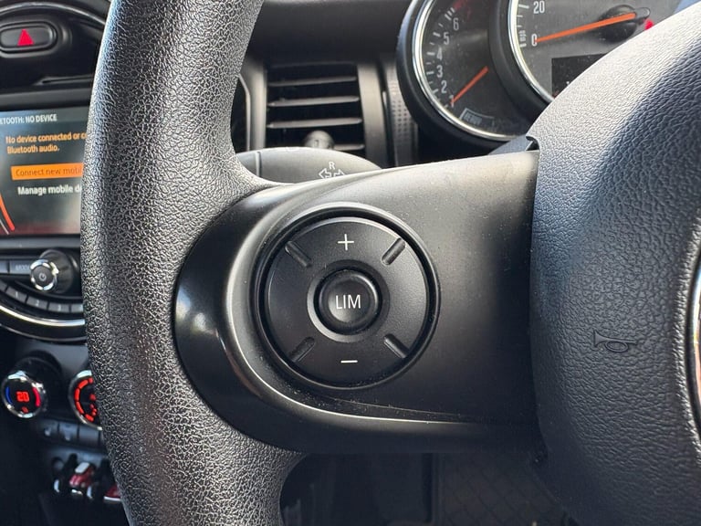 2020 MINI Hatch 5-Door Hatch Cooper Classic HATCHBACK Petrol Automatic