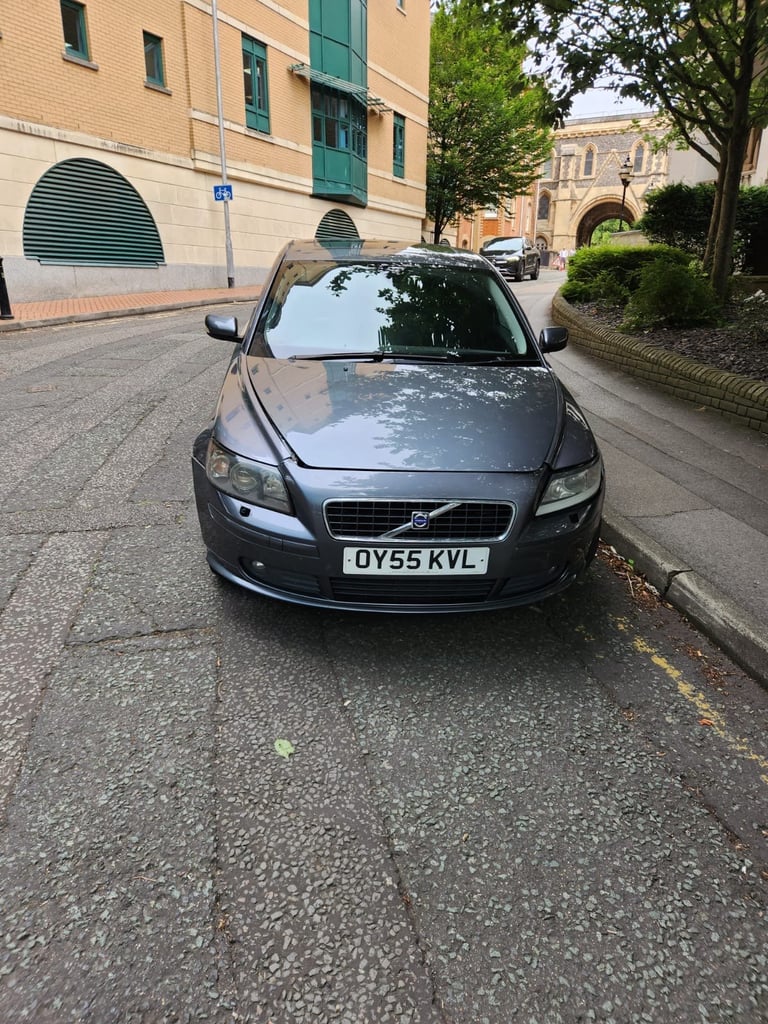 image for Volvo, S40, Saloon, 2005, Manual, 2521 (cc), 4 doors