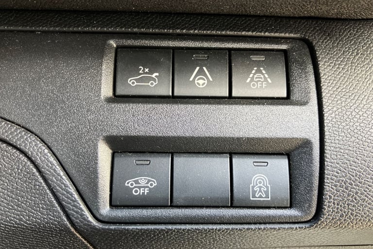 2020 Peugeot 5008 1.6 PureTech 180 GT Premium 5dr EAT8 MPV PETROL Automatic