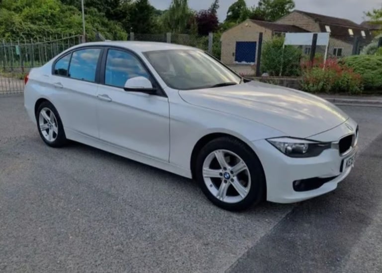 BMW 318D SE SAT NAV (2015)
