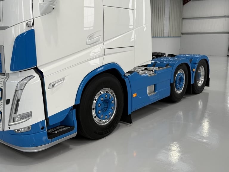 VolvoFH540,XL,SIDE SKIRTS ,AIR HORNS , FRONT AIR SUSP,TWIN FUEL TANKS 
