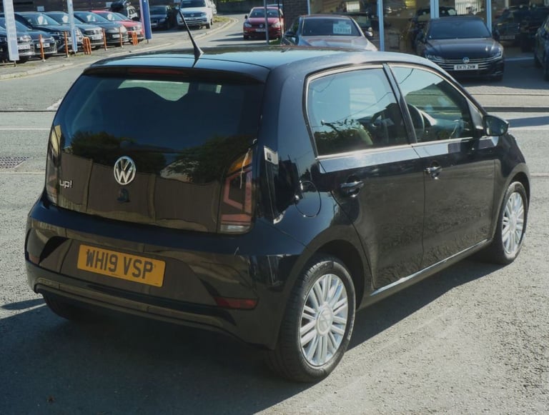  Volkswagen Up 1.0 Move Up 5dr Petrol