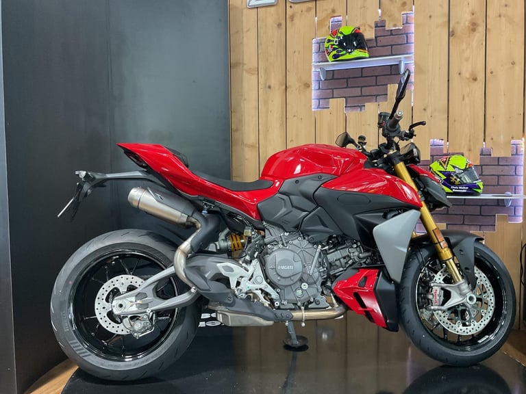 Ducati Streetfighter V2S 2025 LOW RATE FINANCE 4.9%APR HP & PCP! ORDER NOW!
