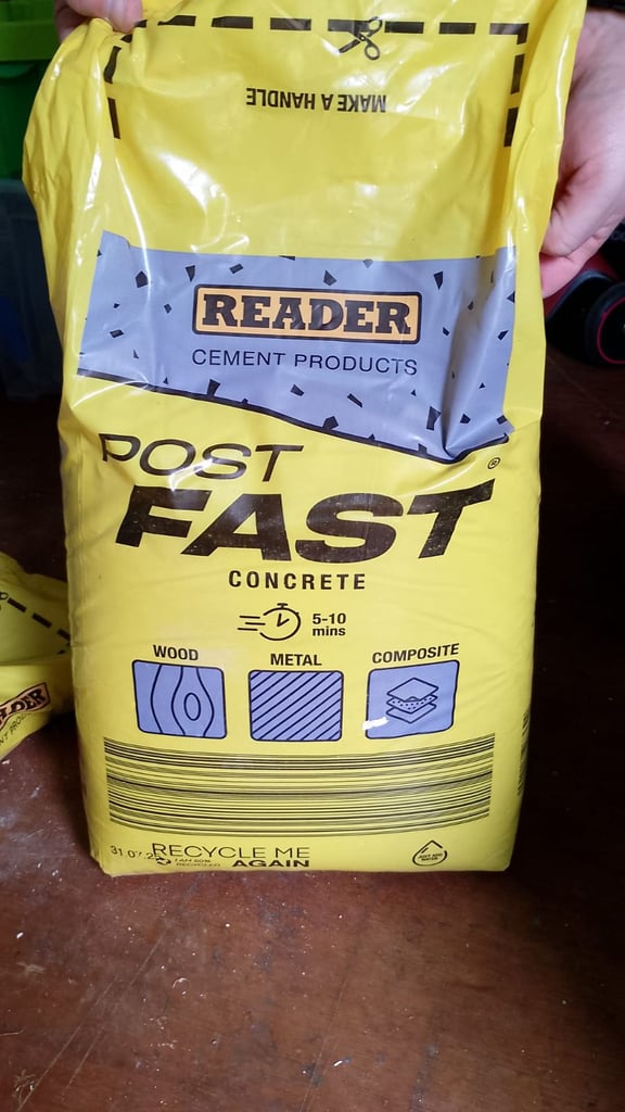 Post fast concrete