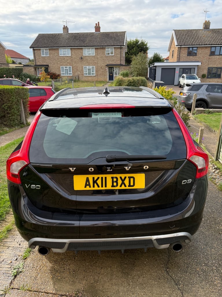 Volvo, V60, Estate, 2011, Semi-Auto, 1984 (cc), 5 doors
