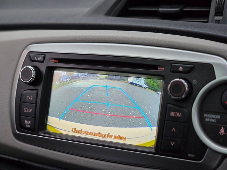 2013 Toyota Yaris 1.33 Dual VVT-i T Spirit Euro 5 5dr HATCHBACK Petrol Manual