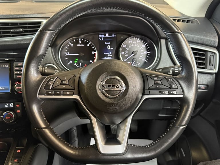 2017 Nissan Qashqai 1.5 dCi Tekna SUV 5dr Diesel Manual Euro 6 (s/s) (110 ps) HATCHBACK Diesel Ma...