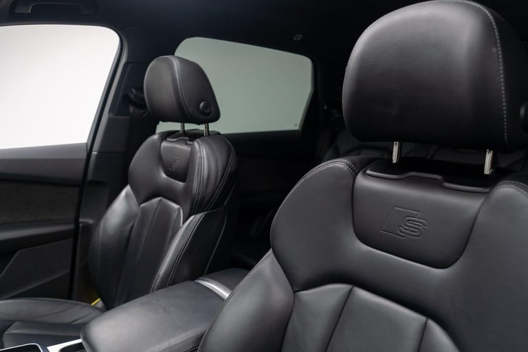  Audi Q7 3.0 TFSIe V6 55 S line Tiptronic quattro Euro 6 (s/s) 5dr 17.9kWh Petrol/Electric Hybrid...
