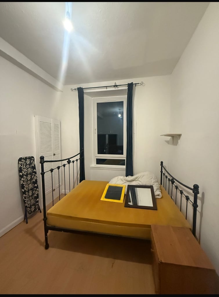 Large Two bedroom tenement flat 