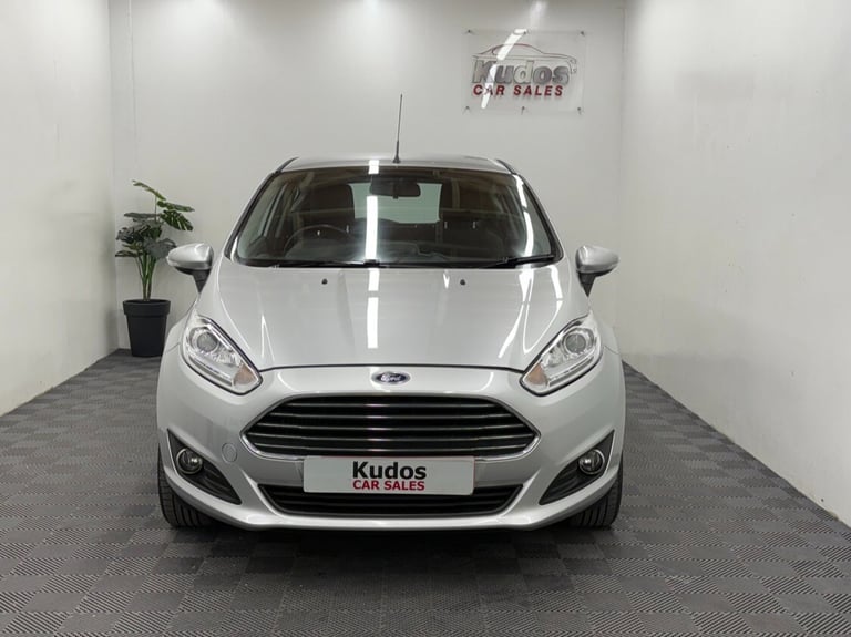 2016 Ford Fiesta 1.5 TDCi Zetec 3dr - SAT NAV - DAB - FSH HATCHBACK Diesel Manual