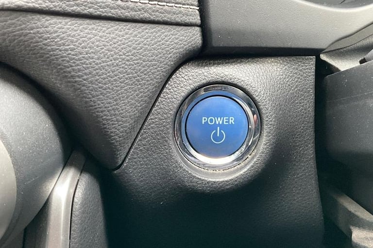 2020 Toyota RAV4 2.5 VVT-i Hybrid Design 5dr CVT**REAR CAMERA - FRONT &amp; REAR SENSORS - POWER ...