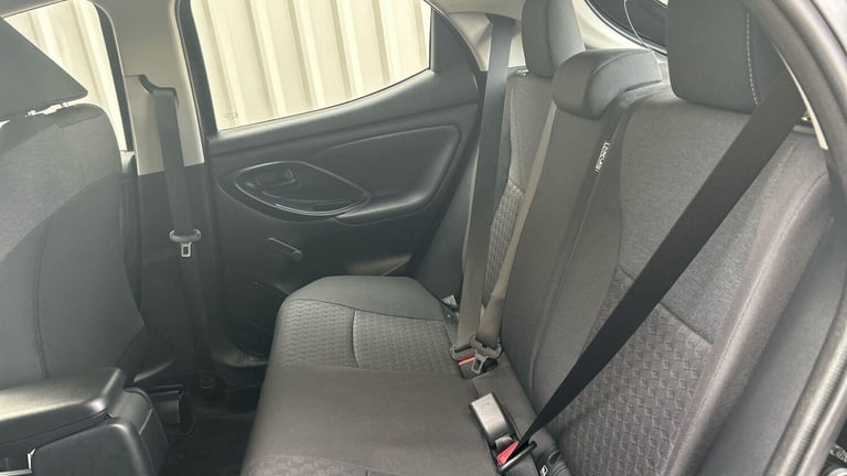 2023 Toyota Yaris 1.5 VVT-h Icon Hatchback 5dr Petrol Hybrid E-CVT Euro 6 (s/s) (116 ps) HATCHBAC...