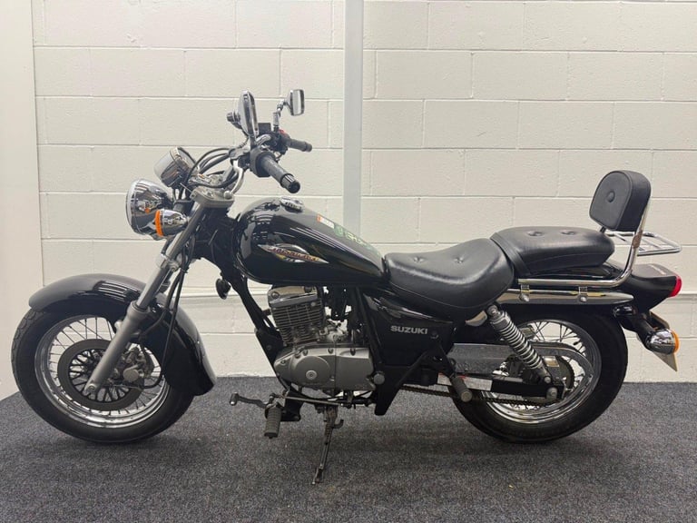 Suzuki GZ125 ** Lovely Condition - Low Miles- Warranty **