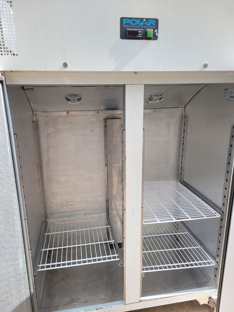 Commercial Catering double door kitchen fridge  perfect working order 