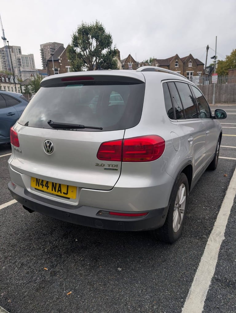 image for Volkswagen, TIGUAN, Estate, 2013, Manual, 1968 (cc), 5 doors