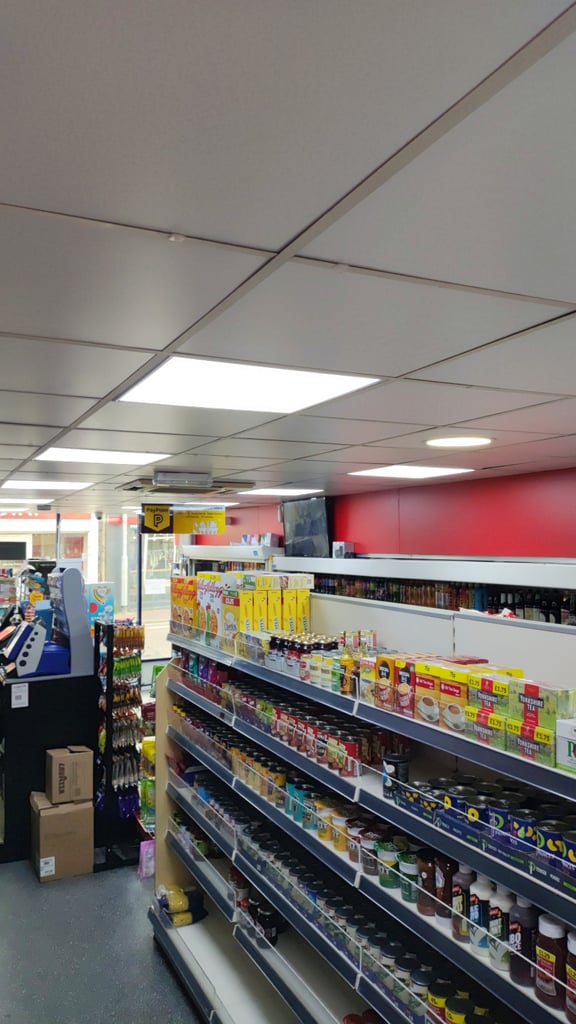 Groceries and off licence 