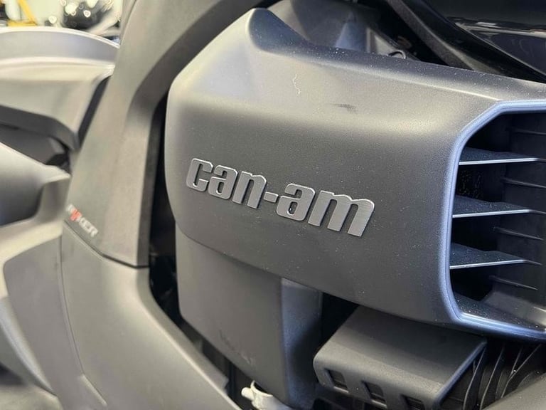 Can-Am Ryker 900 STD 900 ACE 3-Wheel 