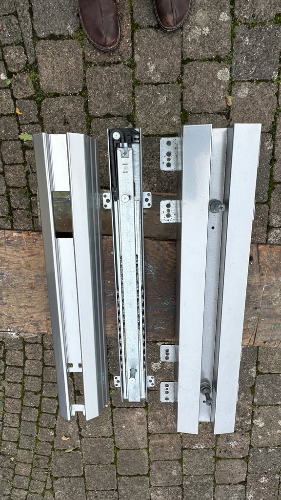 Vauth-Sagel 300mm Pull-Out Larder