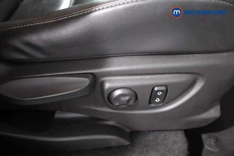 2019 Vauxhall Mokka X 1.4T Elite 5dr Auto HATCHBACK PETROL Automatic