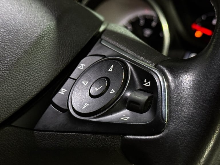 2018 Vauxhall Insignia 1.5i Turbo SRi Nav Grand Sport 5dr Petrol Manual Euro 6 (s/s) (165 ps) Hat...