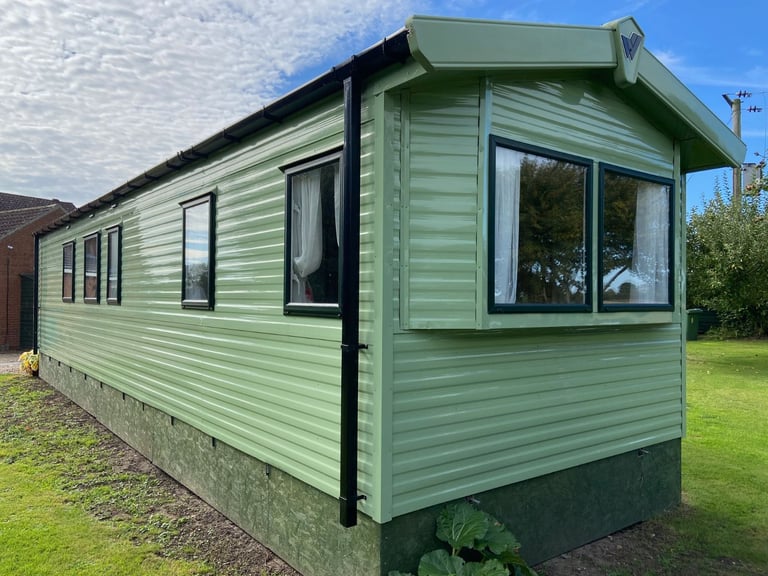 Willerby Static Vacation 10’ x 36’ 