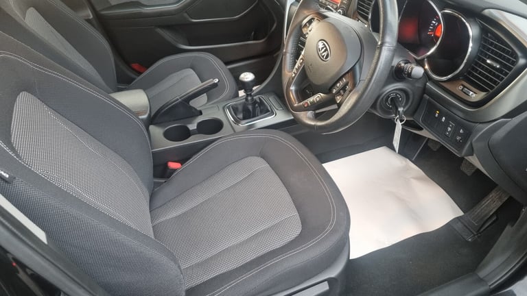 2012 Kia Optima 1.7 CRDi 1 4dr SALOON Diesel Manual