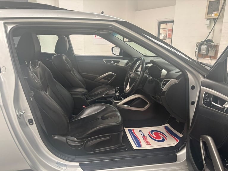 2013 Hyundai Veloster 1.6 GDi Sport Hatchback 4dr Petrol Manual Euro 5 (140 ps) Hatchback Petrol ...