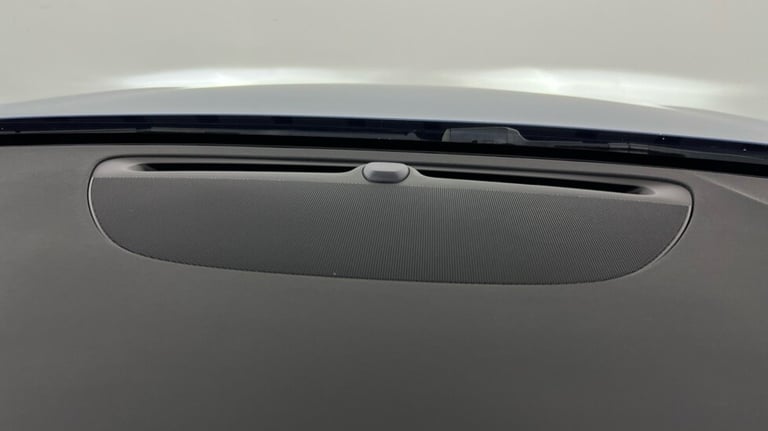2020 Volvo V60 R-Design, B5 mild hybrid Estate Petrol Automatic