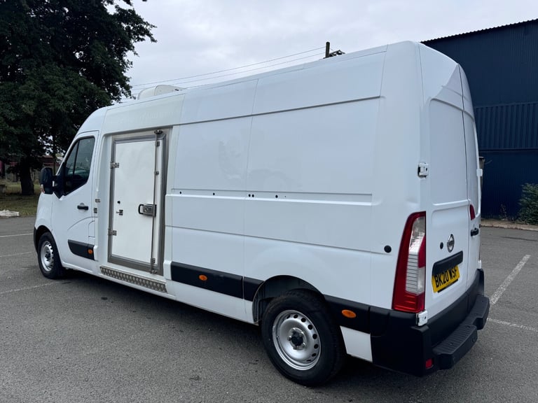 2020 Nissan NV400 Nissan NV400 2020 Mwb Fridge Van 2.3 dci 135ps MOT and Full History !! PANEL VA...