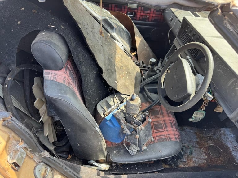 1977 & 1980 Triumph TR7 2.0 Convertible / Coupe For Spares Or Repair - Image 8