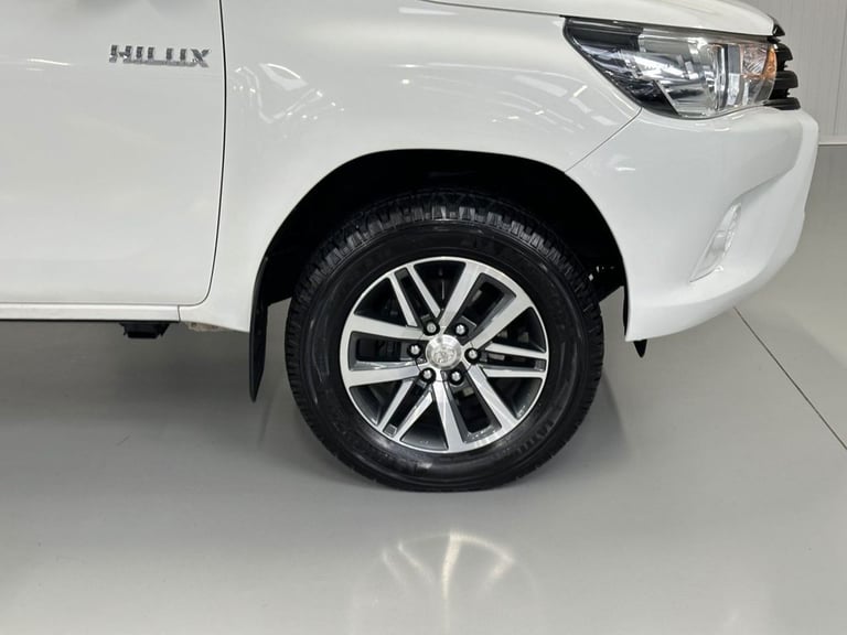 2020 70 TOYOTA HI-LUX 2.4 D-4D ACTIVE PICKUP DOUBLE CAB 4DR DIESEL MANUAL 4WD EU