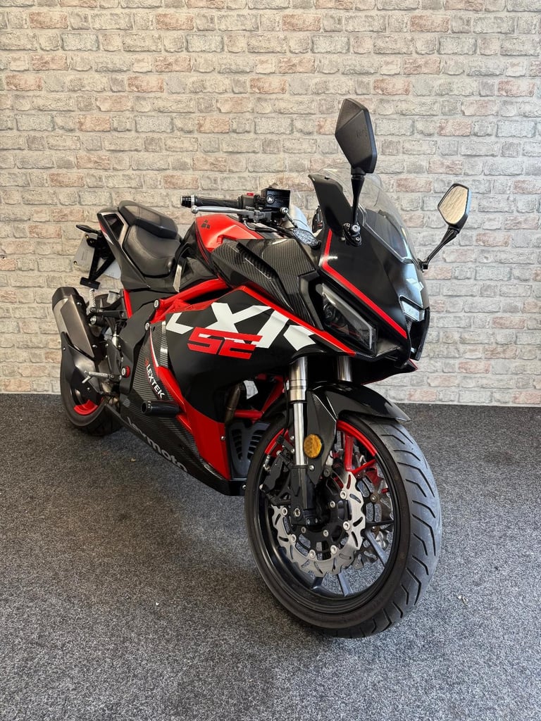 2024 Lexmoto TR 125-2 LXR 125 SE - 1 owner - 4k miles - Stunning colourway 