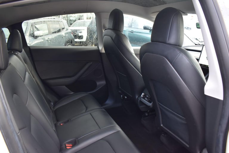 2022 Tesla Model Y (Dual Motor) Long Range Auto 4WDE 5dr MPV Electric Automatic