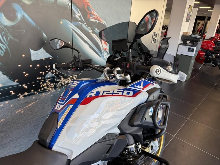2020 BMW R 1250 GS Rallye TE – 13,995.00