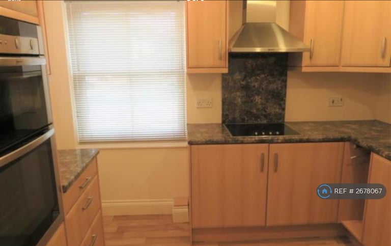 2 bedroom flat in Ship Lane, Ely, CB7 (2 bed) (#2678067)