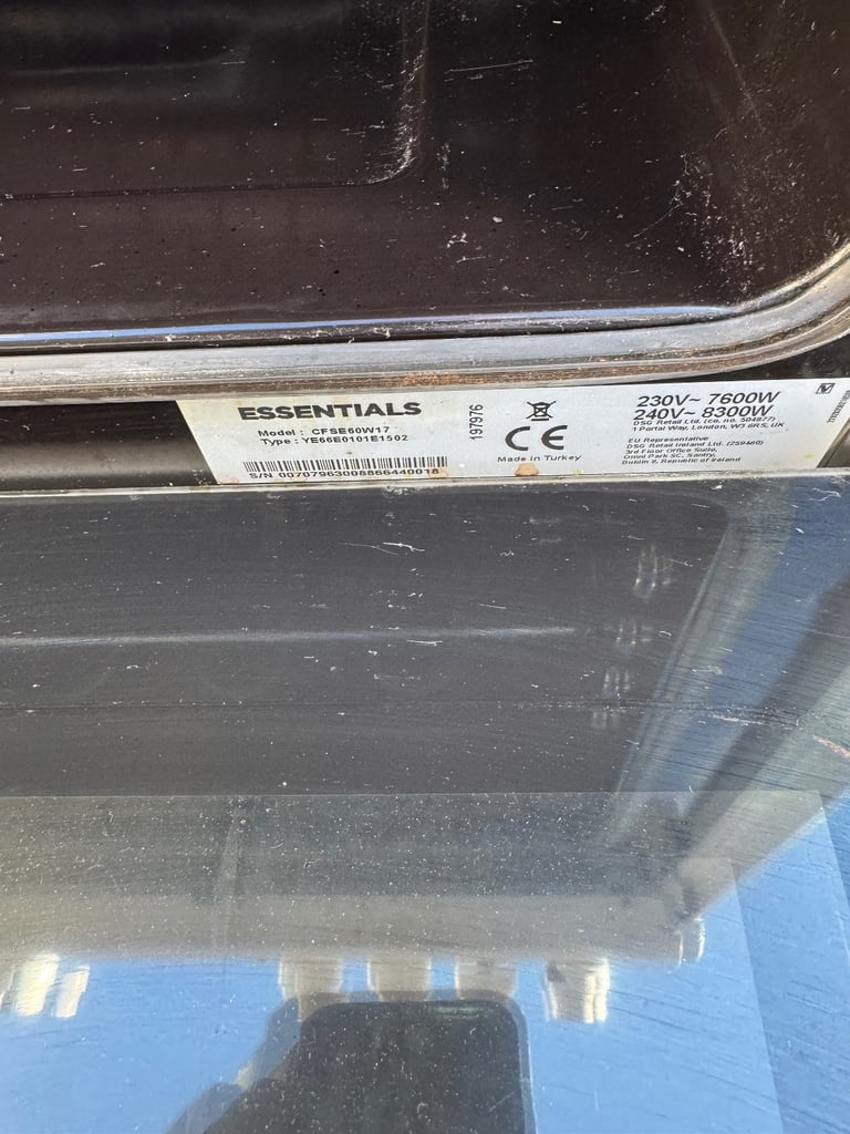 Curry’s Essentials Electric Cooker 60cm