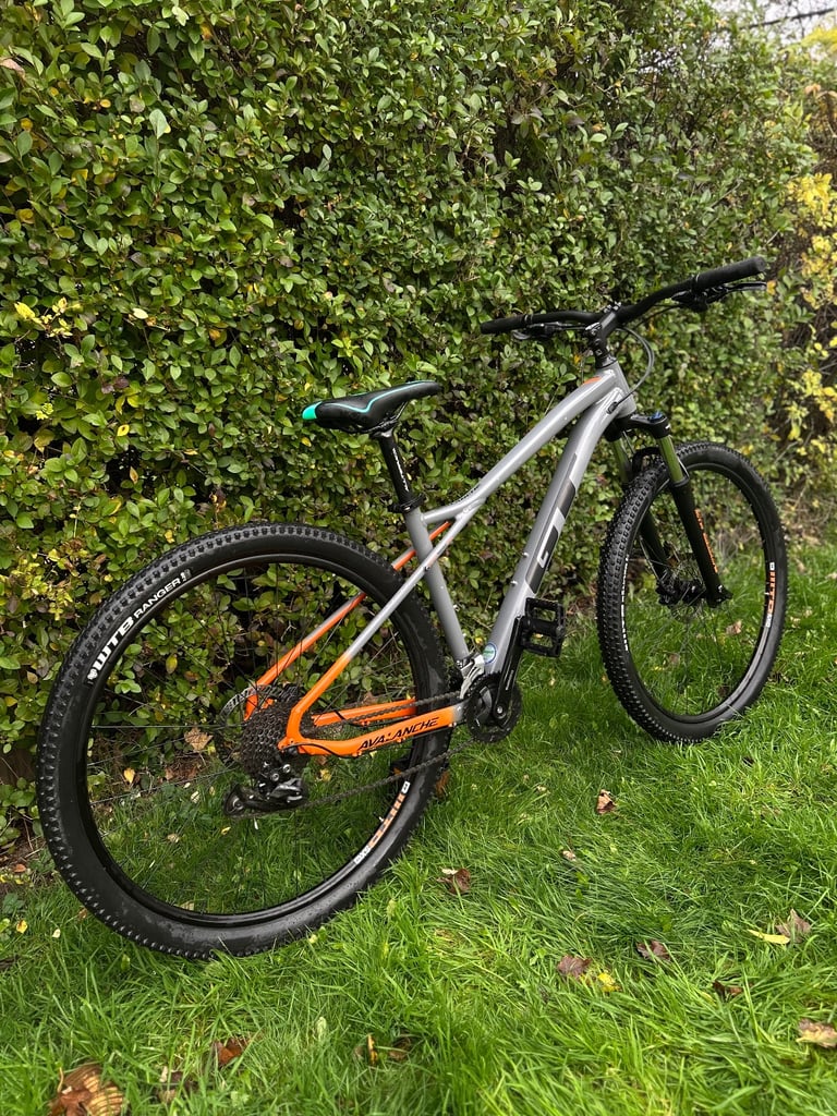 GT Avalanche Sport 29” Men’s Mountain Bike