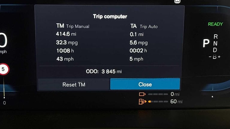 2025 Volvo XC90 Ultra, T8 AWD Plug-in hybrid, Electric/Petrol, Dark, 7 Seats ESTATE Petrol/Electr...