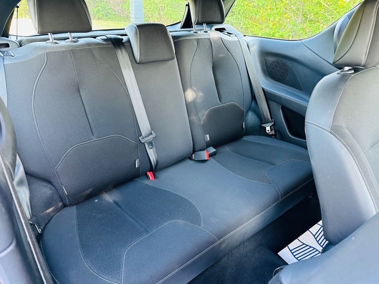 2016 DS AUTOMOBILES DS 3 CHIC 1.2 PETROL SERVICE HISTORY NEW MOT