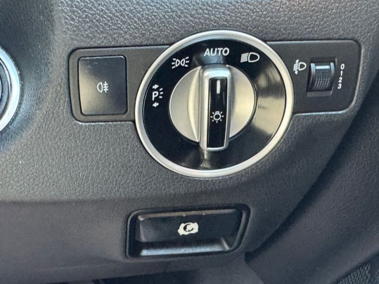 2014 64 MERCEDES-BENZ A-CLASS 2.1 A200 CDI SPORT HATCHBACK 5DR DIESEL MANUAL EUR