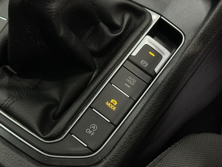 2018 Volkswagen Golf SV 1.5 TSI EVO SE Nav MPV 5dr Petrol Manual Euro 6 (s/s) (130 ps) MPV Petrol...