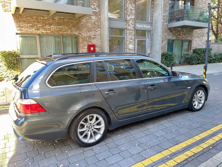 BMW 5 series 525i 3.0i lci estate automatic 214bhp